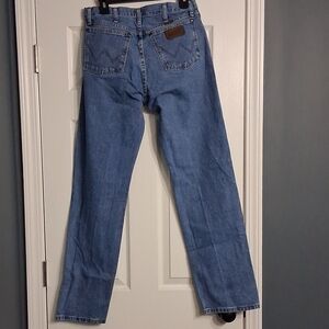 Wrangler Men's Light Blue Straight Jeans